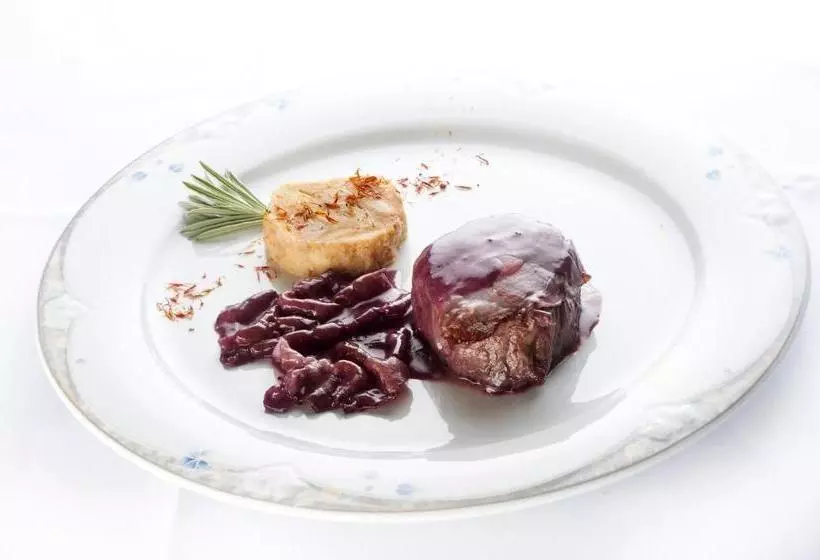 پانسیون Guesthouse Domacija Sajna