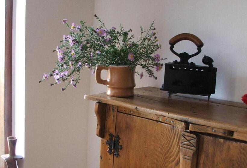 Пансион Osmarski Houses