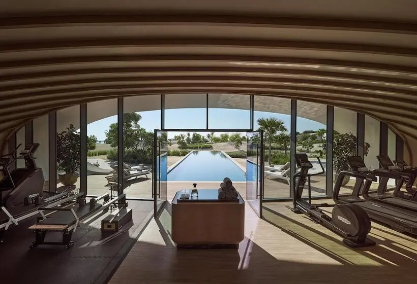 هتل Shebara Resort