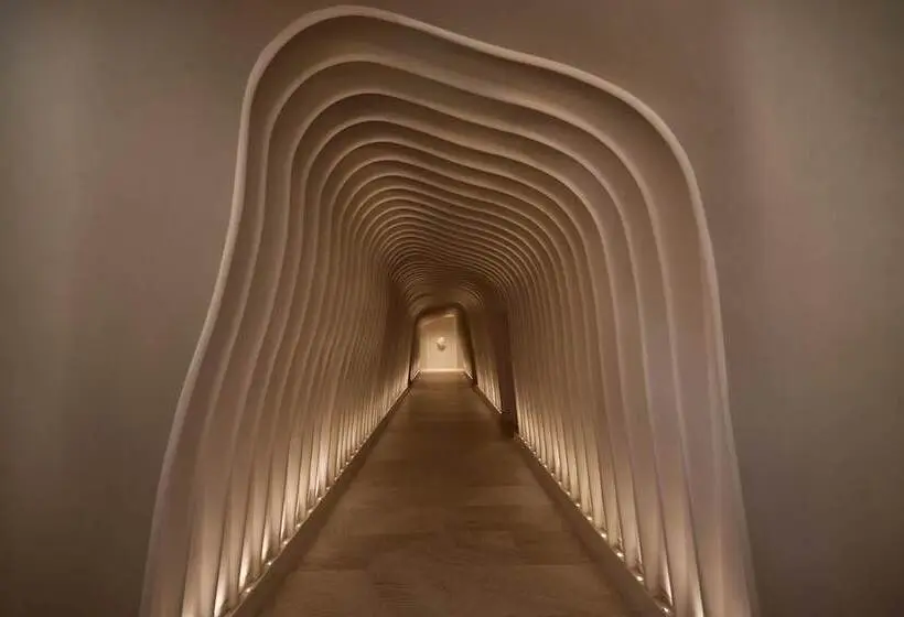 هتل Shebara Resort