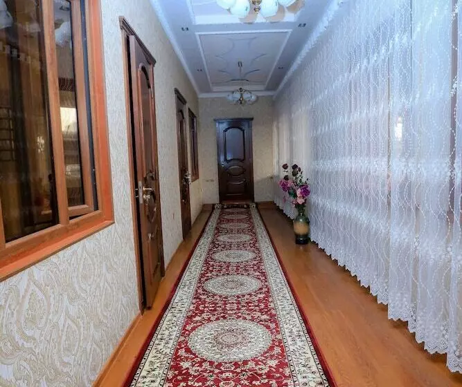 تختخواب و صبحانه Kurush