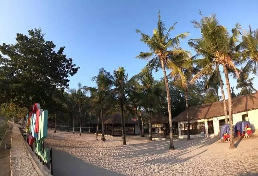 Hotelli Genta Villa Ceningan