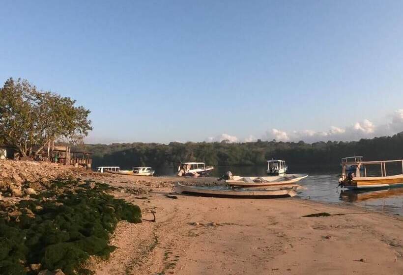 Отель Genta Villa Ceningan