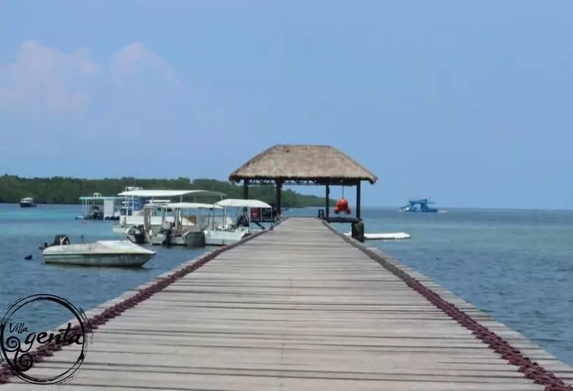 Hotelli Genta Villa Ceningan