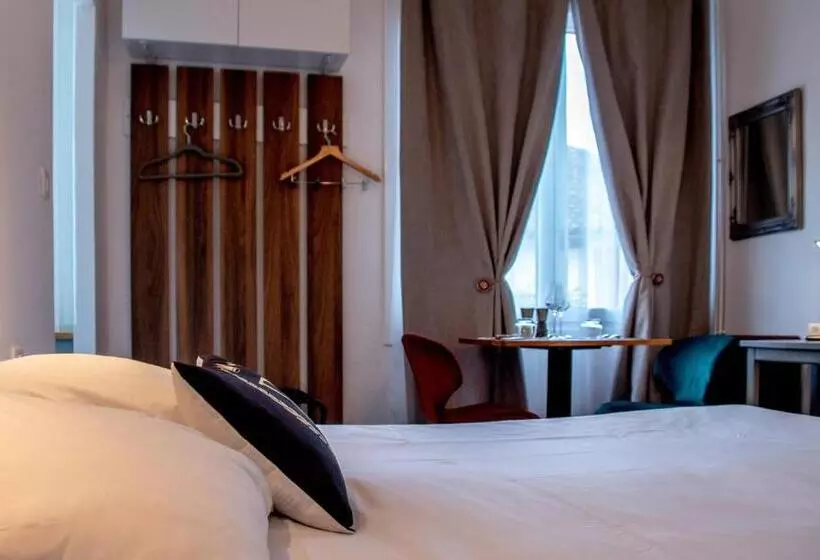 ホテル Hôtel & Gastronomie   La Table De L Europe