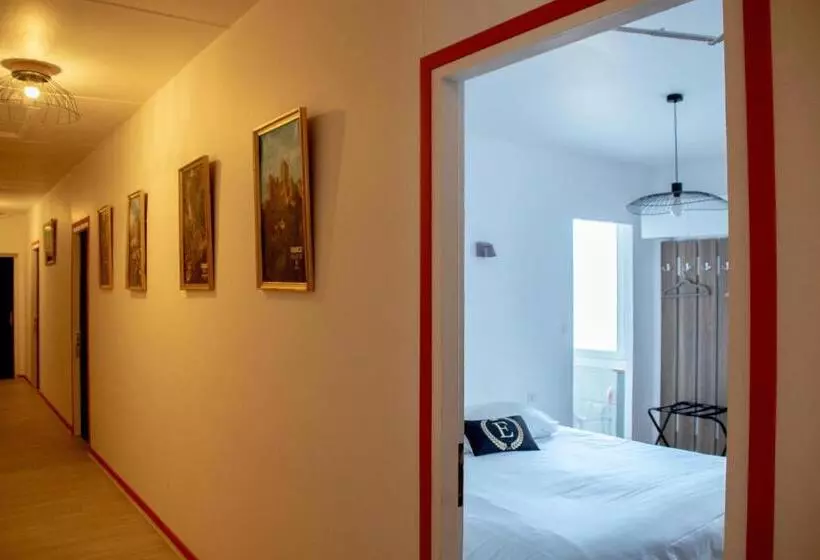 ホテル Hôtel & Gastronomie   La Table De L Europe