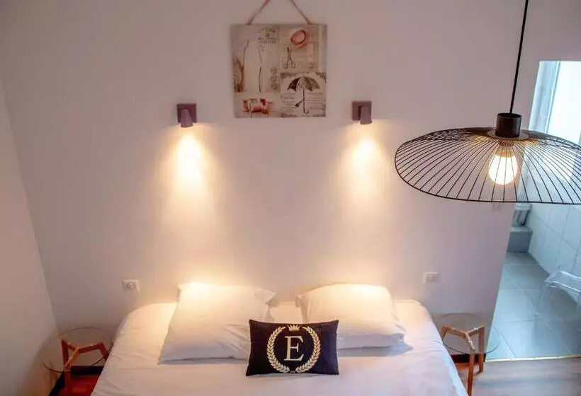 ホテル Hôtel & Gastronomie   La Table De L Europe