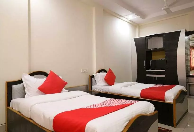 ホテル O Prithvi Inn