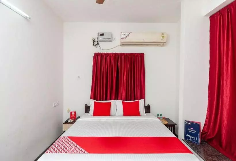ホテル Oyo 29023 Pritee Resorts