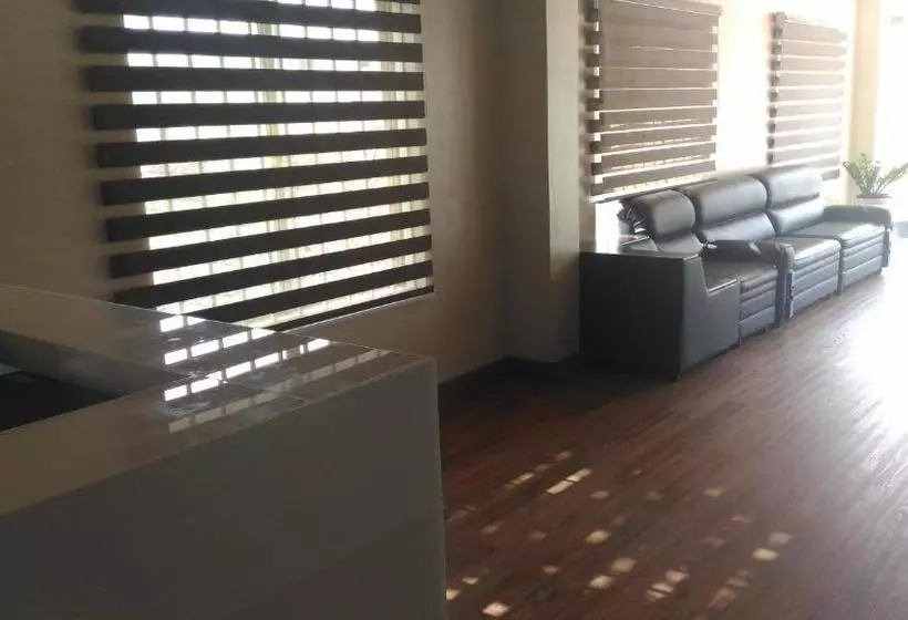 Hotelli The Orchid Suites