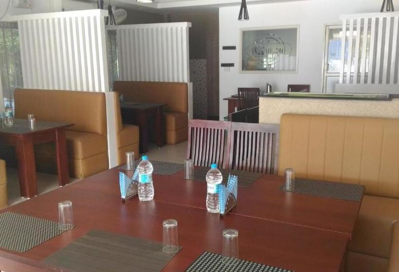 בית מלון כפרי The Orchid Suites