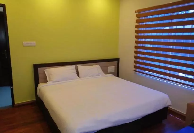 Hotelli The Orchid Suites