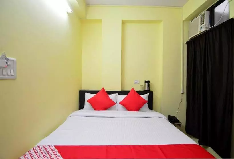 Oyo 28295 Hotel Reyansh Galaxy