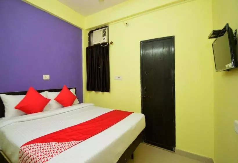 Oyo 28295 Hotel Reyansh Galaxy