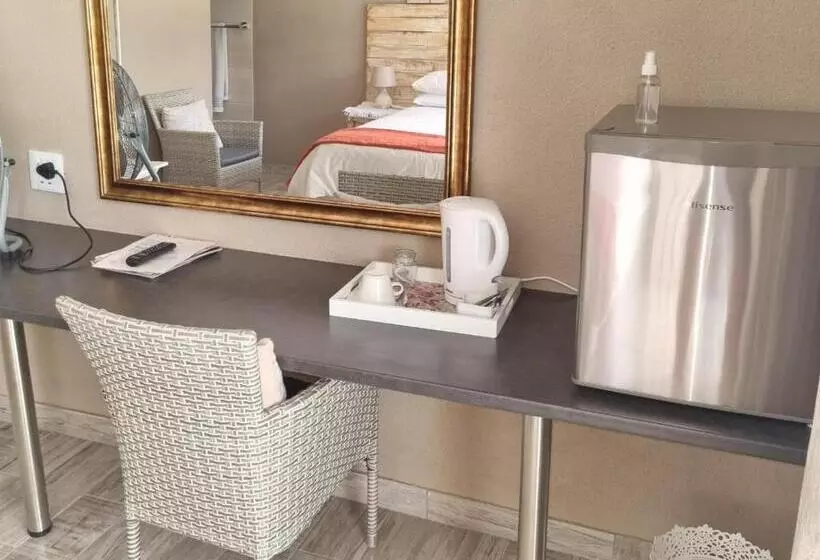 Majatalo Northern Vine Guesthouse B&b Self Catering