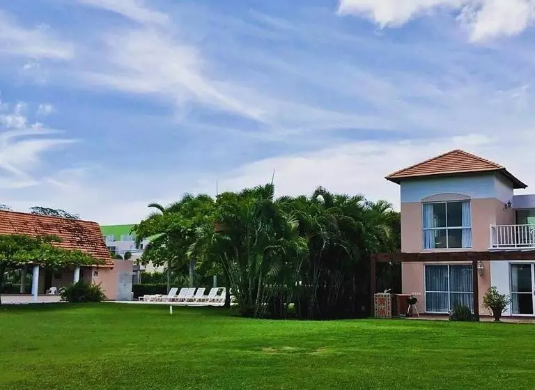 Majatalo Villa Angela
