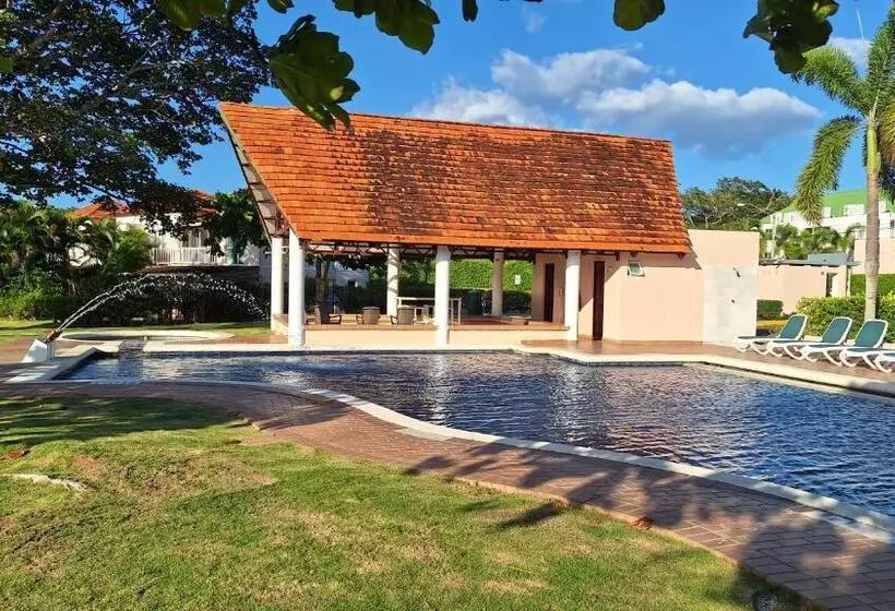 Majatalo Villa Angela