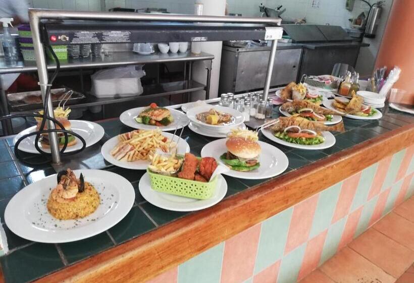 بنسيون Villa Angela