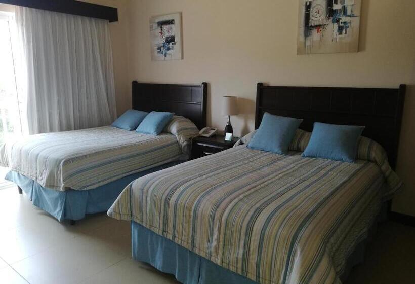 بنسيون Villa Angela