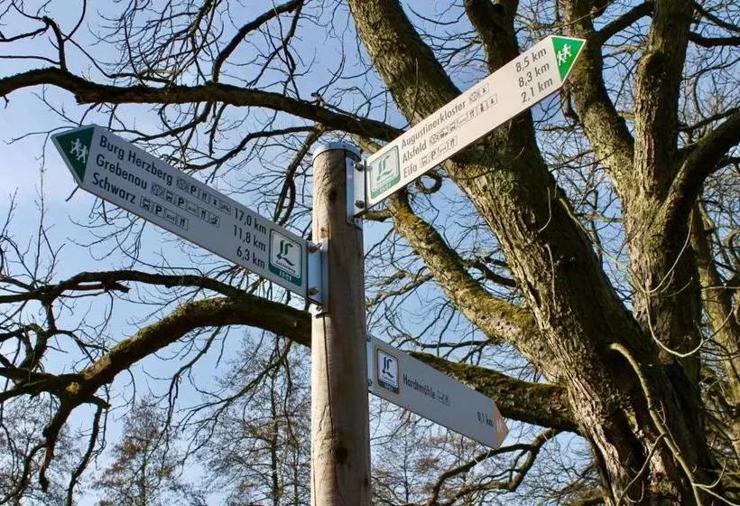 ユースホステル Gasthaus Zur Hardtmühle