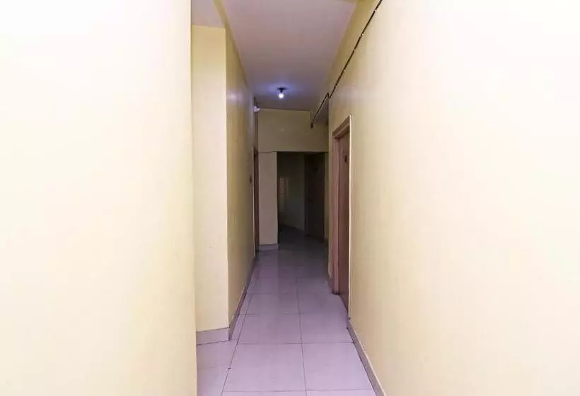 Super Hotel O Nandi Inn