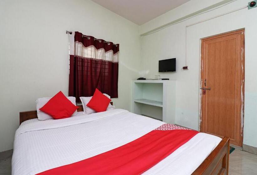 Super Hotel O Nandi Inn