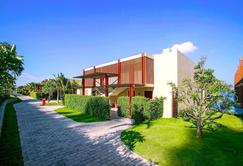 Marina Bay Vung Tau Resort & Spa