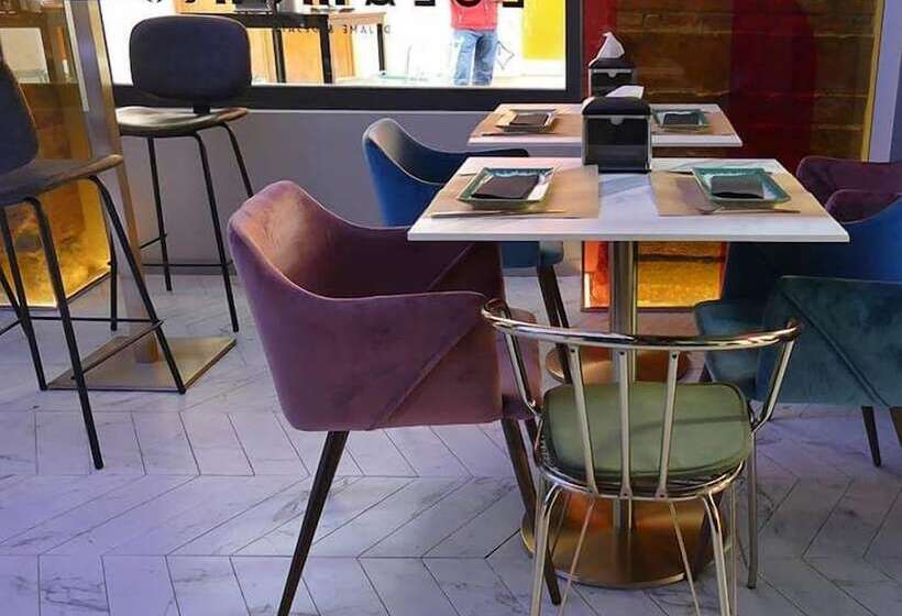 پانسیون Hostel Lolamento