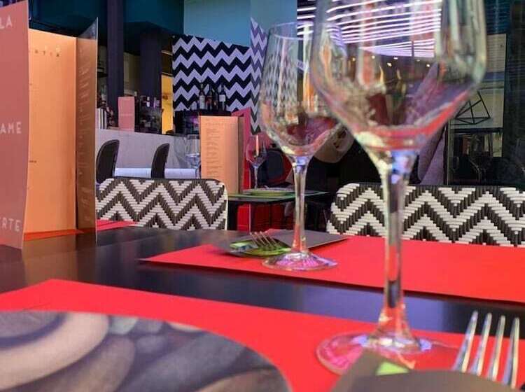 پانسیون Hostel Lolamento