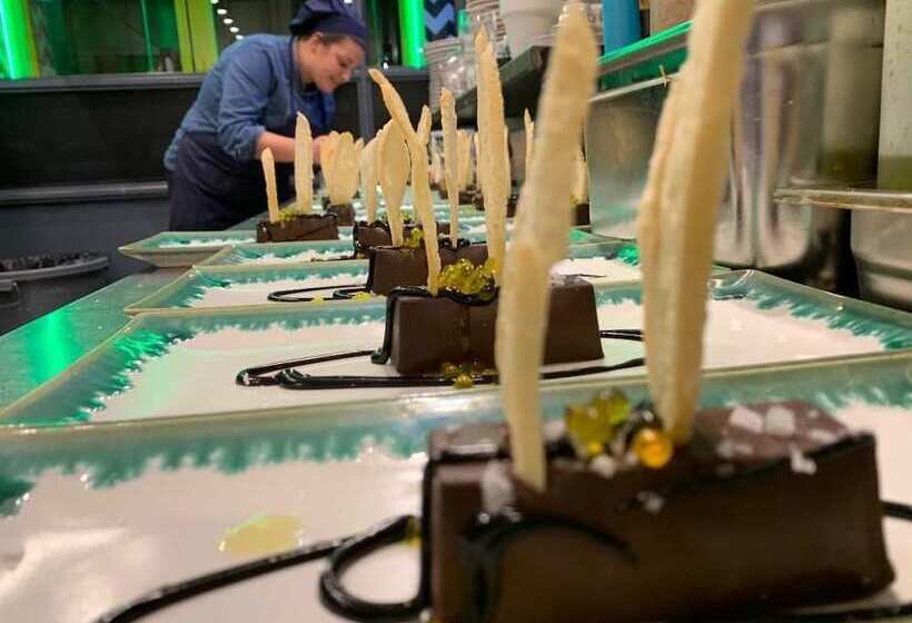 پانسیون Hostel Lolamento