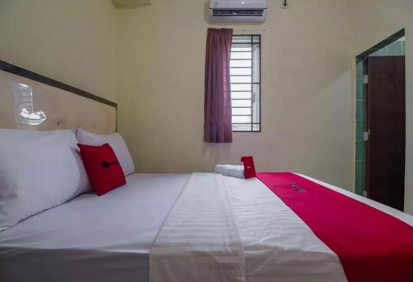 ペンション Reddoorz Near Politeknik Negeri Medan