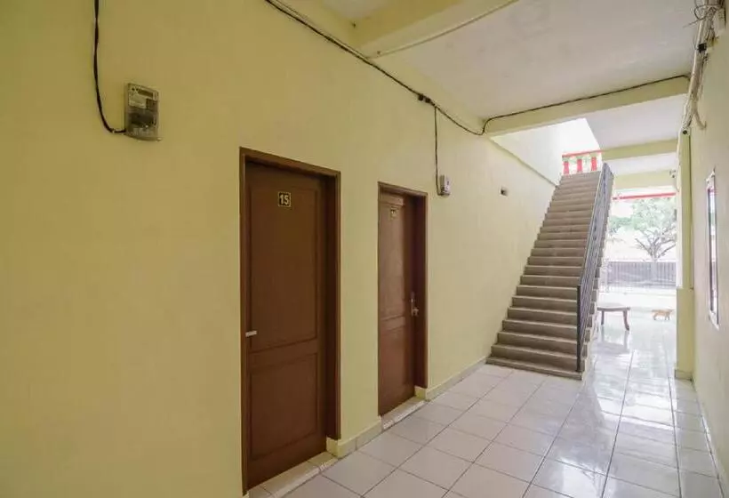 ペンション Reddoorz Near Politeknik Negeri Medan