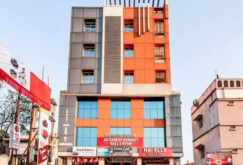ホテル Oyo 27696 Jai Ganesh Banquet Hall & Rooms