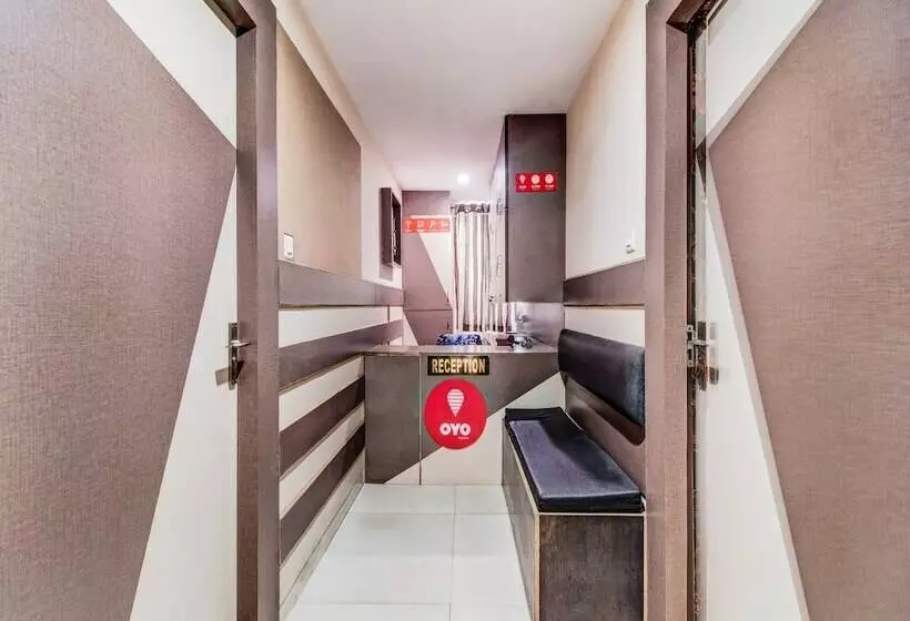 ホテル Oyo 27696 Jai Ganesh Banquet Hall & Rooms