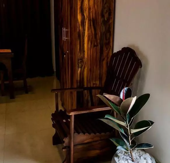 Hotel Weligama Bay Watsila Resort