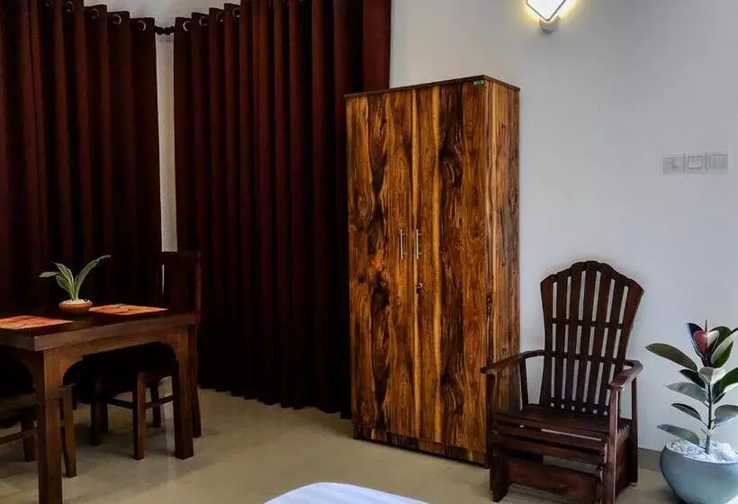 Hotel Weligama Bay Watsila Resort