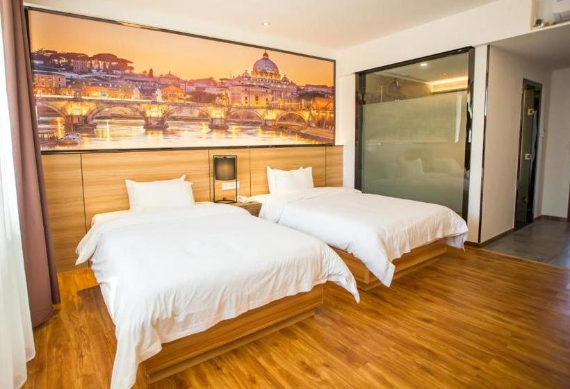 호텔 Southeast Bay Holiday