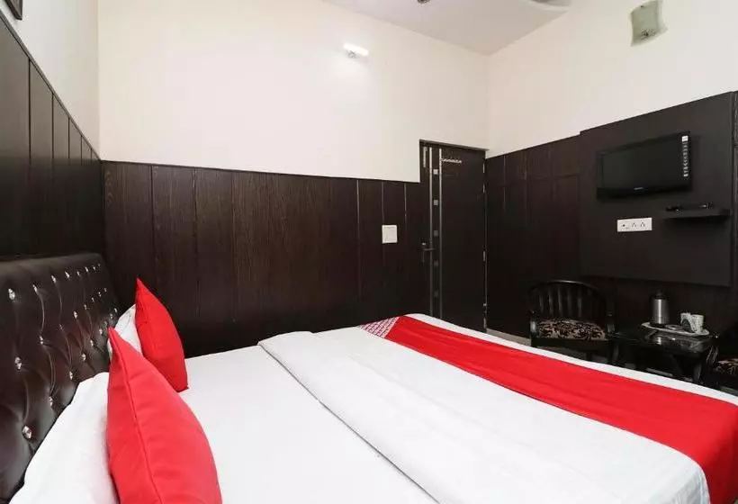 Oyo 28329 Hotel The City Park