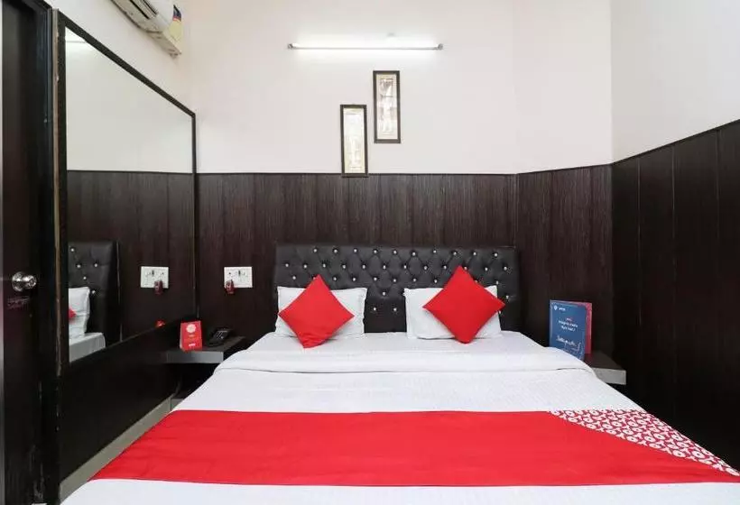 Oyo 28329 Hotel The City Park
