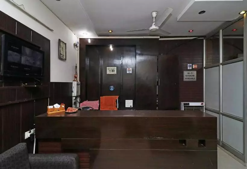 Oyo 28329 Hotel The City Park
