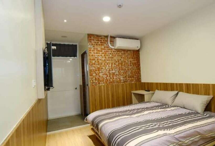 پانسیون 埔里金宿&車站旁邊