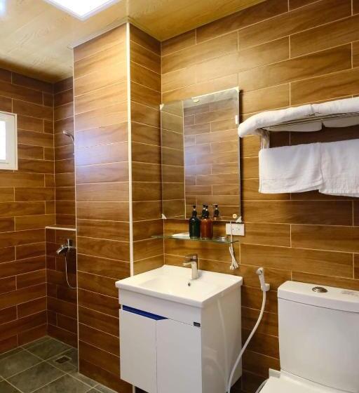 پانسیون 埔里金宿&車站旁邊