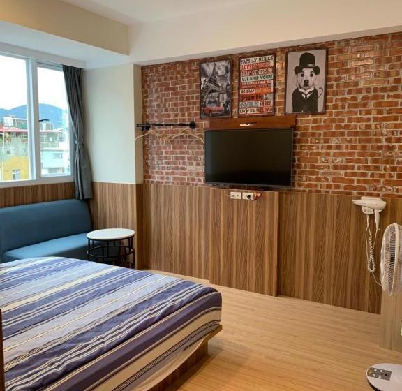 پانسیون 埔里金宿&車站旁邊