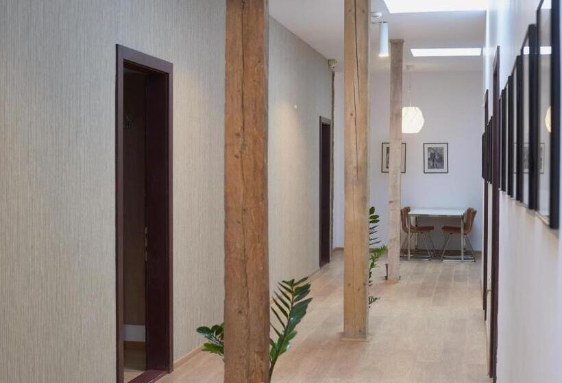 پانسیون Guest House 1568