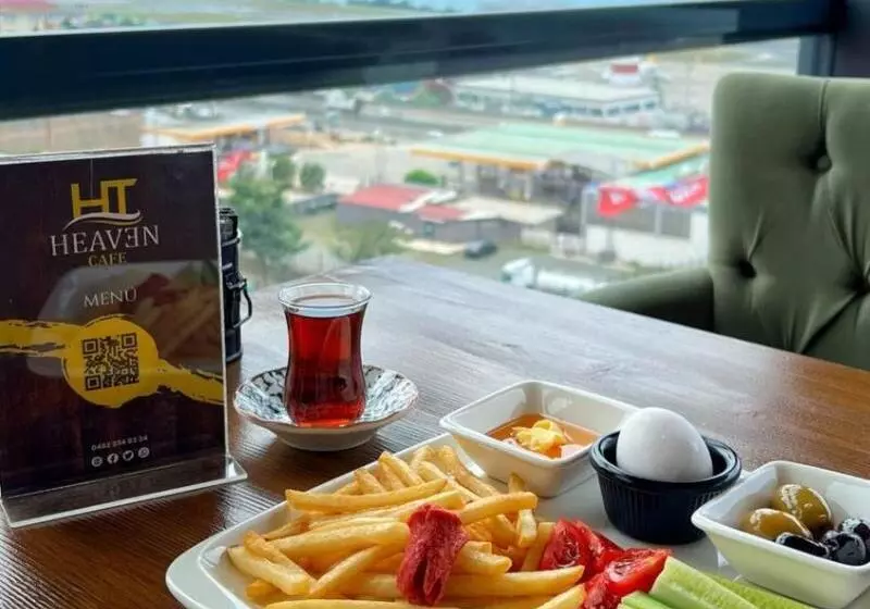 Yusra Suit Trabzon