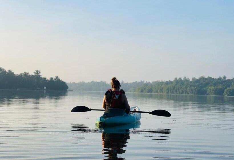 호텔 Kalapuwa Resort