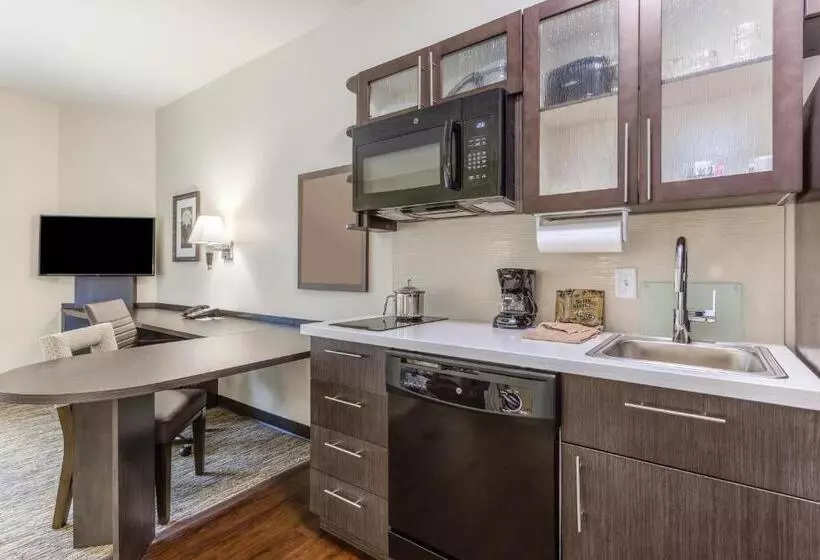 ホテル Candlewood Suites   Davenport, An Ihg