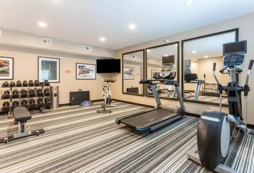 ホテル Candlewood Suites   Davenport, An Ihg