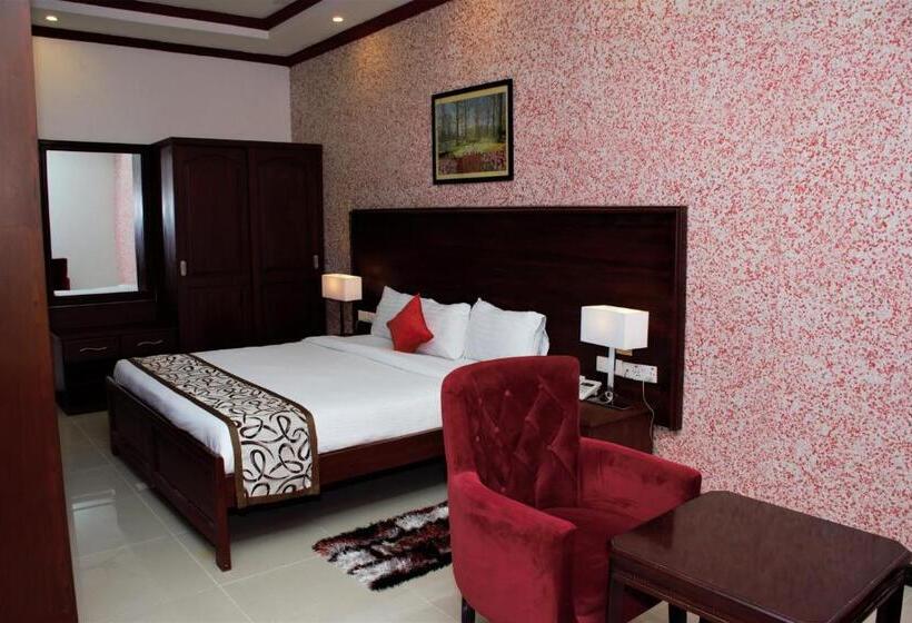 هتل Blue Sapphire