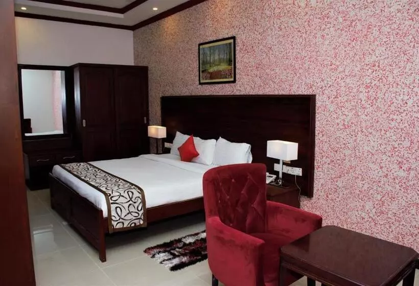 هتل Blue Sapphire